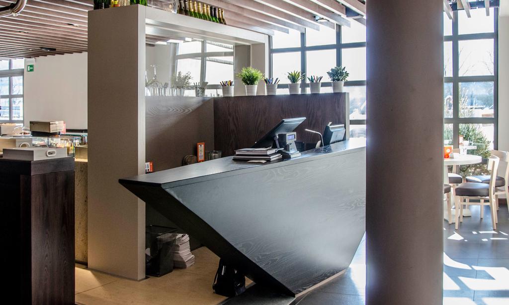 Fly Bike Hotel เตรนโต ภายนอก รูปภาพ